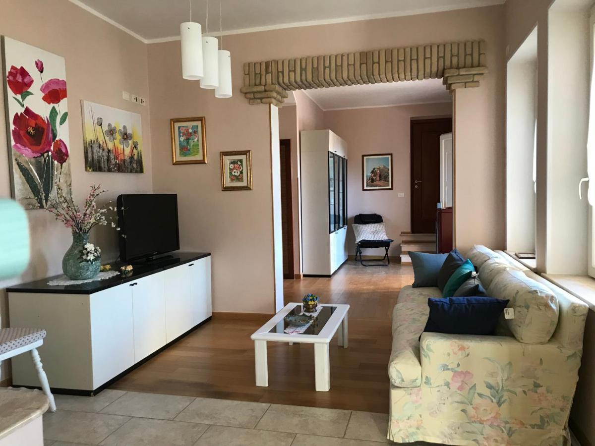 Villa Dei Fiori - Casa Vacanza Capoterra Kültér fotó