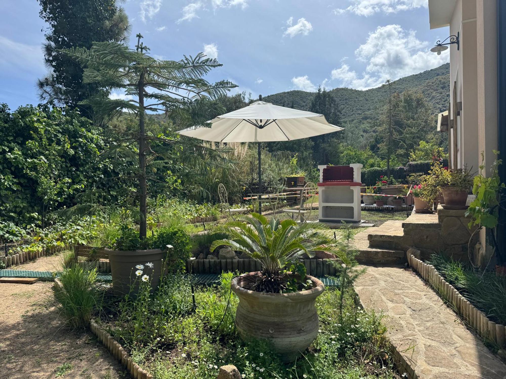 Villa Dei Fiori - Casa Vacanza Capoterra Kültér fotó