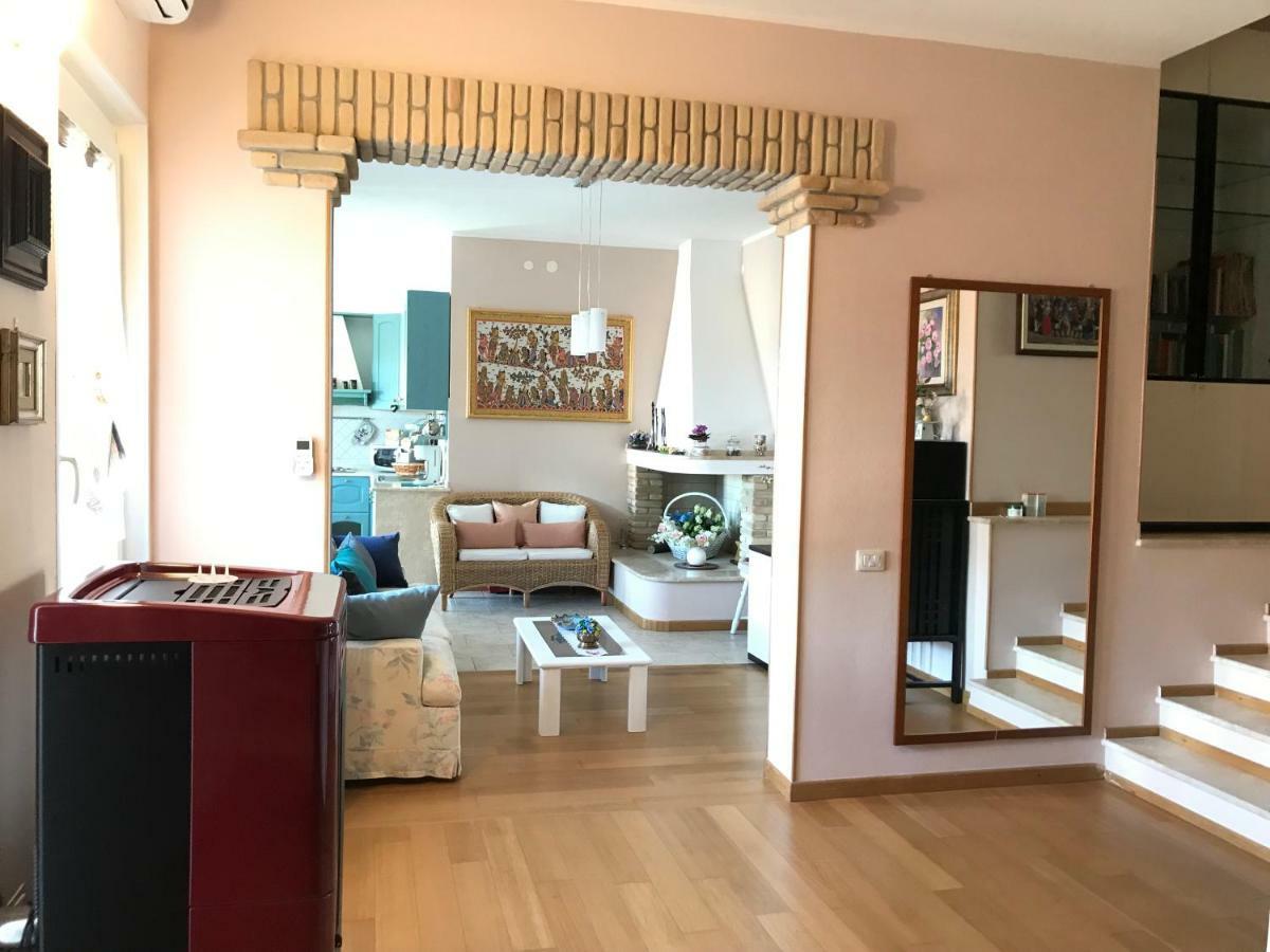 Villa Dei Fiori - Casa Vacanza Capoterra Kültér fotó