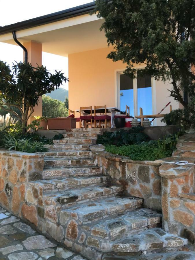 Villa Dei Fiori - Casa Vacanza Capoterra Kültér fotó